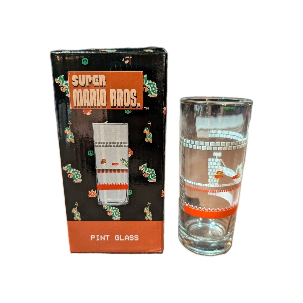 Super Mario Bros Pint Glass CultureFly Nintendo Retro‎ 8-Bit Boxed - New In Box
